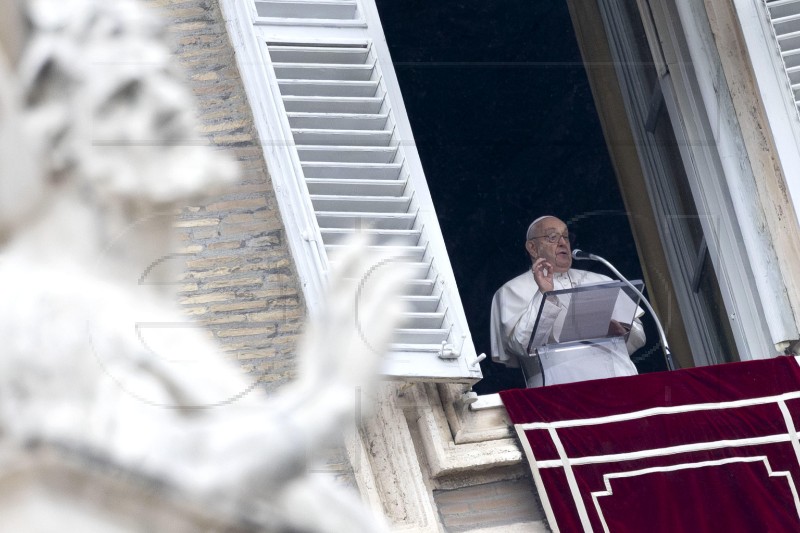 Papa Franjo: Neselektivno gađanje civila je ratni zločin