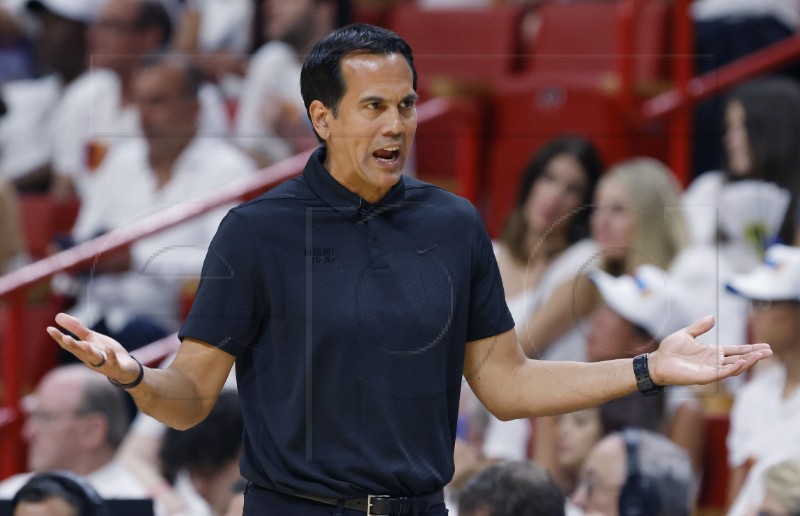 NBA: Spoelstra produžio ugovor s Miamijem na još osam godina