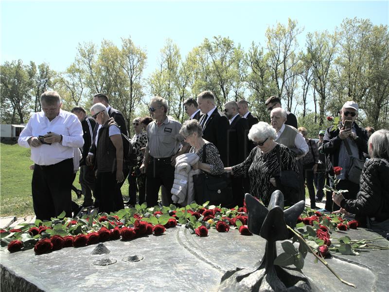 Rise in visitors at Jasenovac memorial centre with more foreign than local visitors