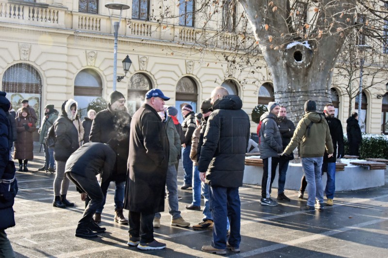 Vukovarci prosvjedovali protiv nasilja, zatraženo pritvaranje svih napadača