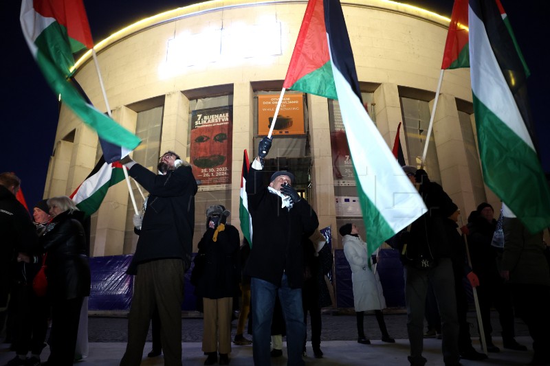 Hundreds of protesters in Zagreb march for peace in Gaza