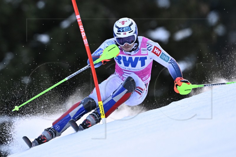 SWITZERLAND ALPINE SKIING