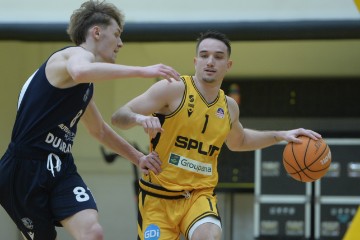 PH košarkaši: Split - Dubrava 98-79