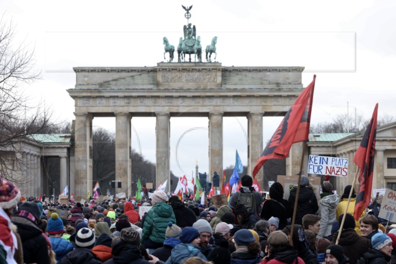 Više od 10.000 ljudi na prosvjedu protiv njemačkog krajnje desnog AfD-a