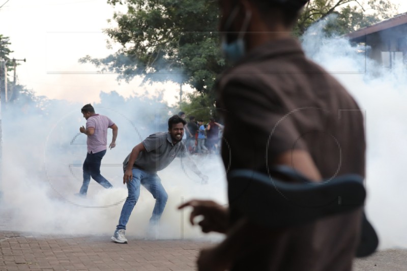 SRI LANKA UNIVERSITY STUDENTS PROTEST