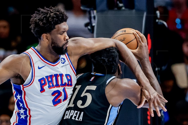 NBA: Bucksi porazili Detroit, Embiid zabio 70 koševa za pobjedu Philadelphije 