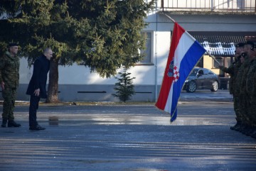 Svečani ispraćaj 13. hrvatskog kontingenta u Poljsku