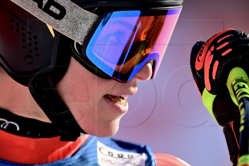 Spust Cortina: Pobjeda Venier, pad Shiffrin