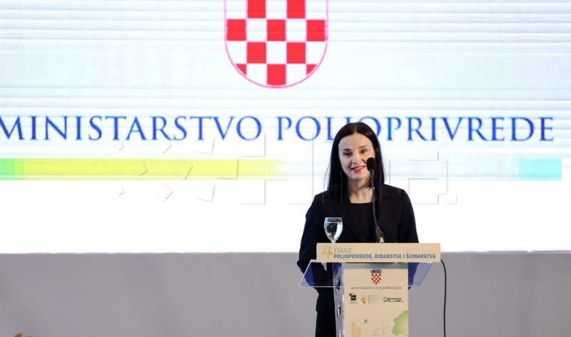 Konferencija 4. Dani poljoprivrede, ribarstva i šumarstva održana u Osijeku