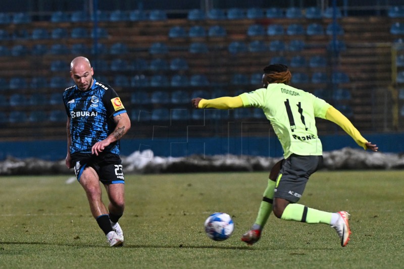 ISPRAVAK VIJESTI: HNL: Varaždin - Slaven Belupo 1-2