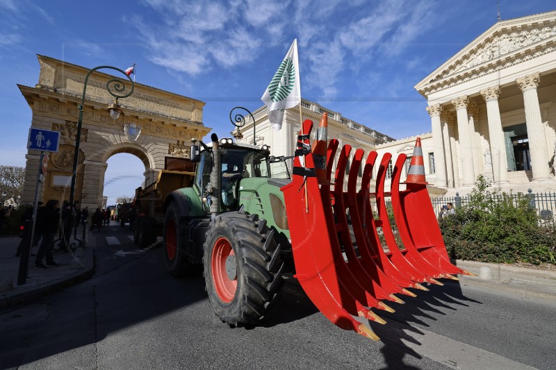 Francuska želi izmijeniti europski zakon kako bi suzbila prosvjede poljoprivrednika