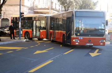 Teško ozlijeđena pješakinja prvog radnog dana novog prometnog rješenja u Rijeci