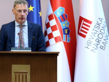 Konferencija "Godinu dana s eurom u Hrvatskoj" 