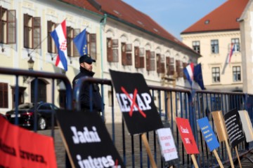 Prosvjed protiv "zakona opasnih namjera" u Zagrebu