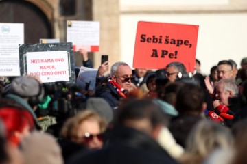 Prosvjed protiv "zakona opasnih namjera" u Zagrebu