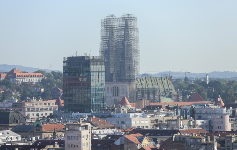 Grad Zagreb: Neugodan miris iz kanalizacije od Srebrnjaka do Kvaternikova trga