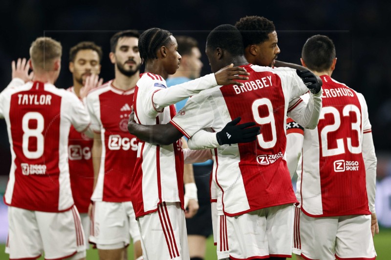 Nizozemska: Ajax - PSV 1-1, dva gola Halilovića za Fortunu