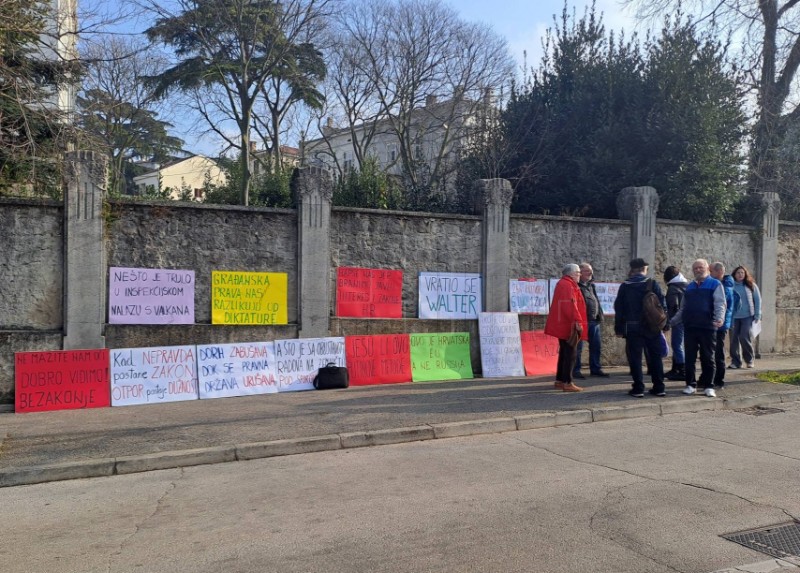 Pula: Aktivisti ministru Božinoviću uputili prigovor na postupanje policije