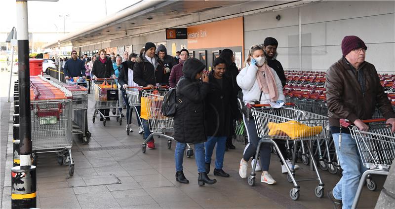 Britanci će morati raditi do dobi od 71 godine - studija