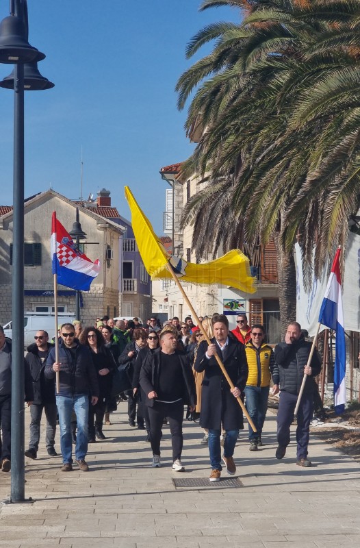 Načelnik općine Jelsa: Vratili smo u posjed zgradu Depandansa