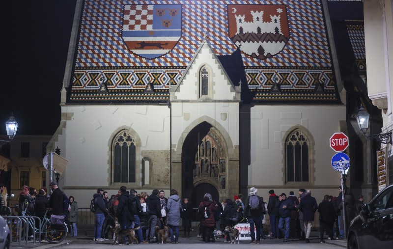 Zastupnike Možemo na Markovu trgu došli podržati i građani