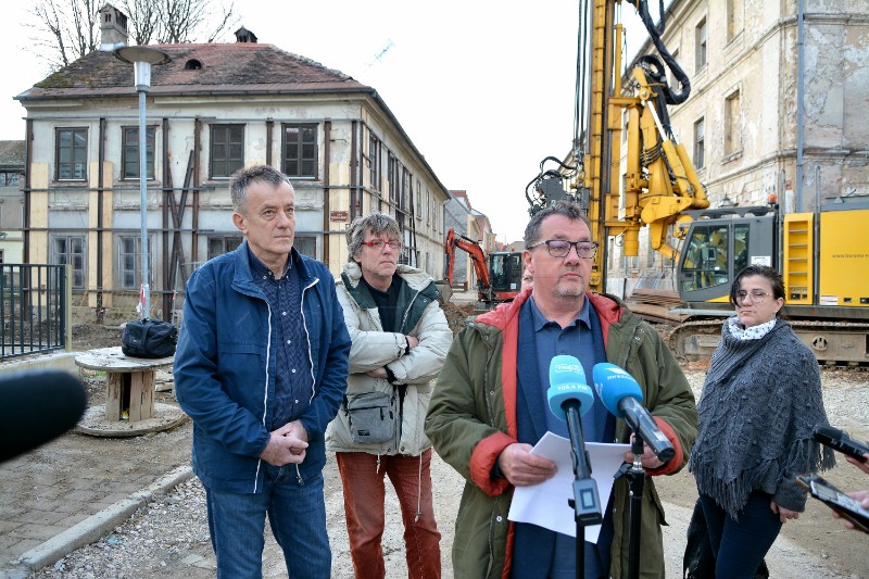 Karlovac: Zbog štete od radova u Zvijezdi pokrenuta peticija