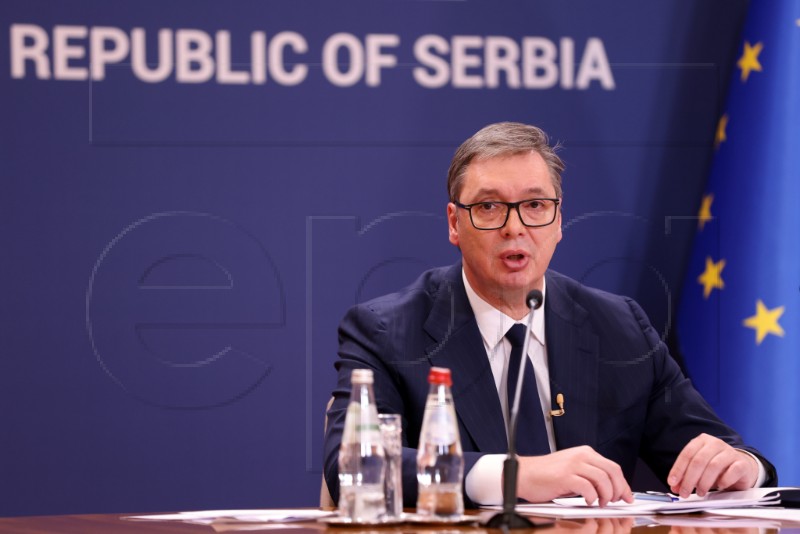 EK kritizira Vučića zbog napada na zapadne medije