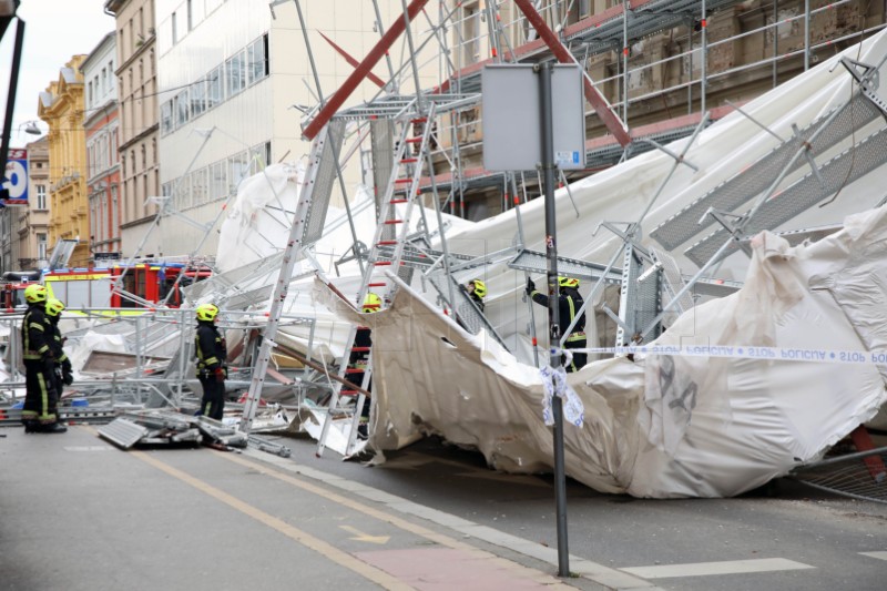 Pala skela u Petrinjskoj ulici 30, u centru Zagreba