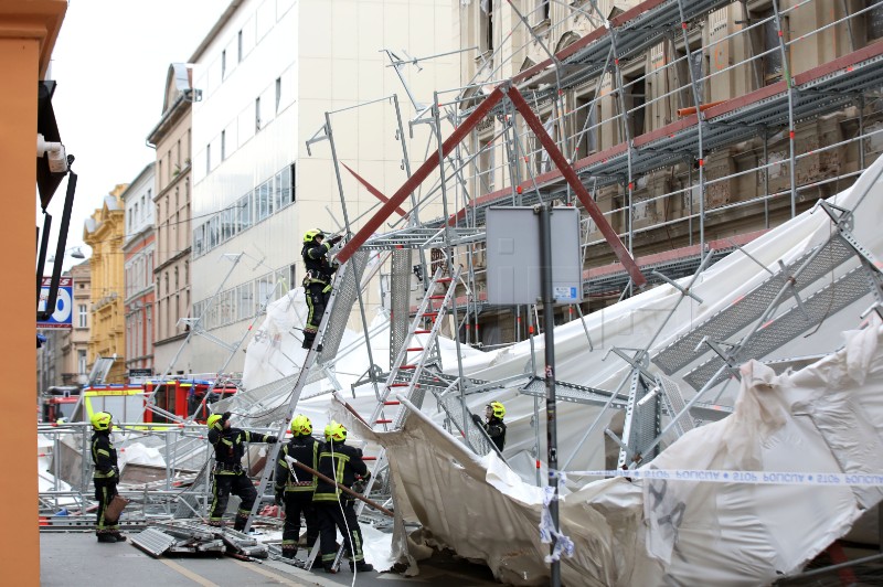 Pala skela u Petrinjskoj ulici 30, u centru Zagreba