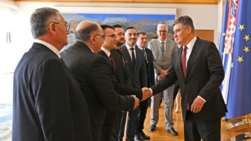 Milanović razgovarao s predstavnicima Hrvatskog streljačkog saveza