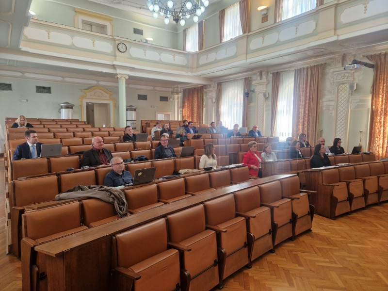 Karlovački Vodovod i kanalizacija: Za oštećenja u Zvijezdi će odgovarati izvođač