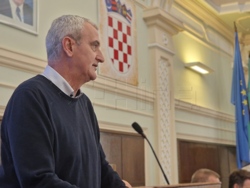 Karlovački Vodovod i kanalizacija: Za oštećenja u Zvijezdi će odgovarati izvođač