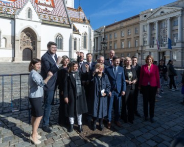 Najavljen prosvjed lijeve oporbe