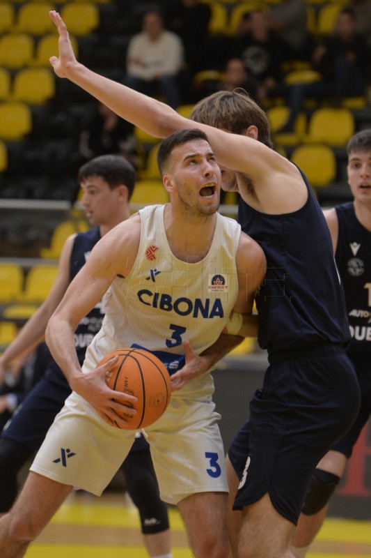 Polufinalne utakmice Kupa Krešimir Ćosić za košarkaše Cibona - Dubrava 