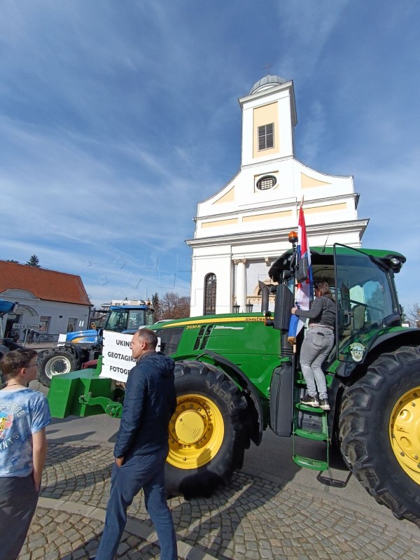 Đakovo: Prosvjedi poljoprivrednika