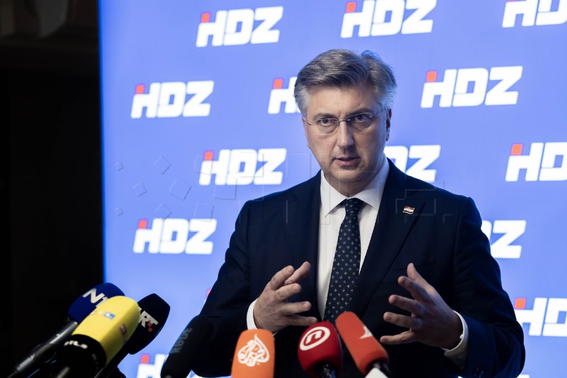 Sjednica šireg predsjedništva HDZ-a - izjava Plenković