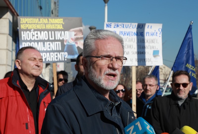 Konferencija za medije Nezavisnog sindikata znanosti i visokog obrazovanja