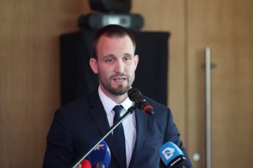 Zadar - Ministar Šime Erlić sudjelovao na konferenciji ITU Zadar 2030