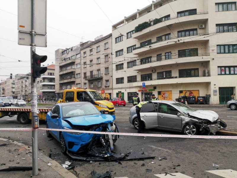 Sudar automobila u Zagrebu