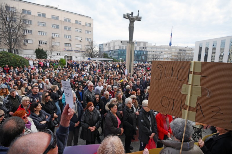 Prosvjed 'Danas Luka sutra Ja' ispred splitskog Županijskog suda