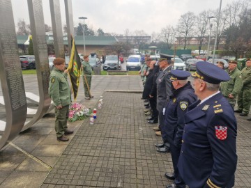 Tomo Medved: Ratni put Specijalne jedinice policije Grom impozantan