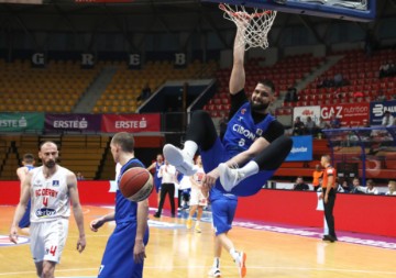 Utakmica 21. kola regionalne košarkaške ABA lige Cibona - SC Derby