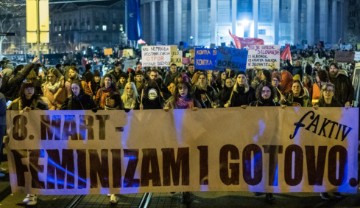 Noćni marš u povodu Međunarodnog dana žena "Feminizam i gotovo"