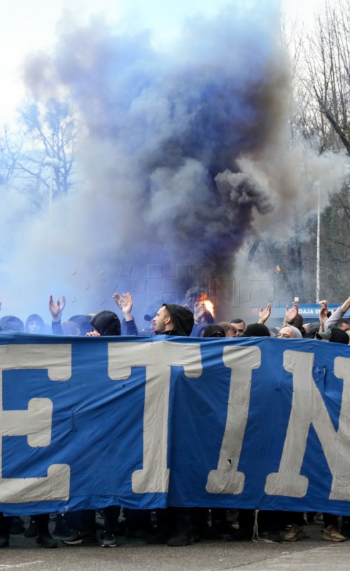 Tisuće navijača Dinama slavilo novog predsjednika