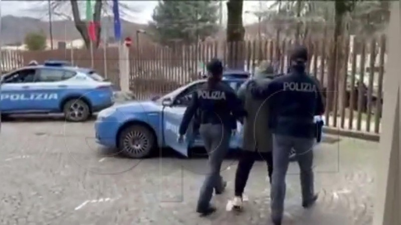 ITALY POLICE ARREST TERROR SUSPECTS