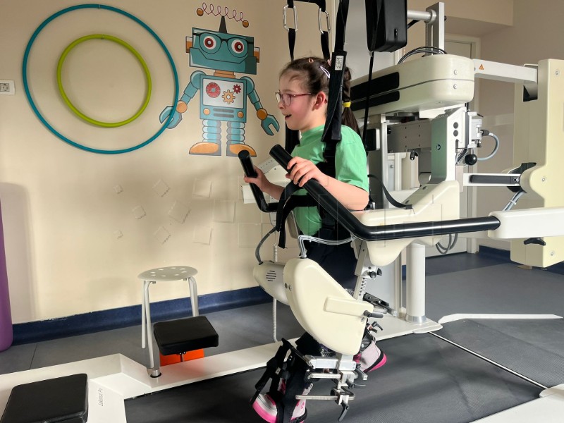 Specijalna bolnica Goljak predstavila robotsku rehabilitaciju za djecu 