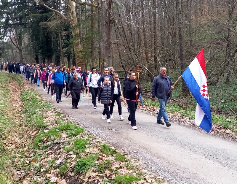 Hodočašće na Moslavačkoj gori kod pavlinskog samostana iz 13. st.