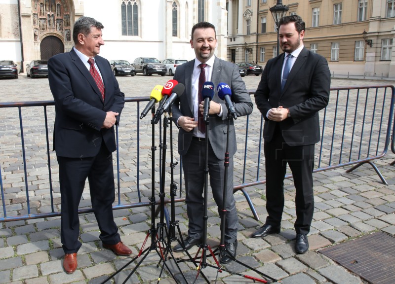 Konferencija za medije Hrvatskih suverenista