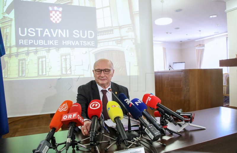 Ustavni sud: Predsjednik RH ne može biti kandidat na izborima