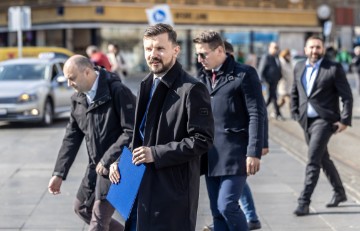 Konferencija za medije stranke Fokus